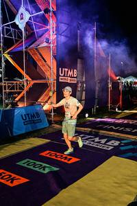 BIB: 
                            <button type="button" onclick="openModal(25250290)" class="btn btn-primary btn-sm float-right btn-popup" data-toggle="modal" data-target=".modal-high-quality">
                        <i class="fas fa-shopping-cart"></i> Add to Cart
                    </button>
                                            <button type="button" onclick="isThisMe(25250290, true)" class="btn btn-success btn-sm float-right btn-popup btn-isme hidden" data-toggle="tooltip" data-placement="bottom" title="นี่คือรูปของคุณใช่ไหม คลิกที่นี่เพื่อเอาเข้าอัลบั้ม">
                        <i class="fas fa-plus"></i> Add to album
                    </button>
                    <button type="button" onclick="isThisMe(25250290, false)" class="btn btn-warning btn-sm float-right btn-popup btn-isnotme hidden">
                        <i class="fas fa-ban"></i> Remove from album
                    </button>